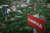 Туристка погибла во время камнепада на Алтае