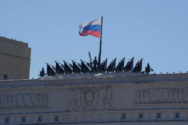 Армия России нанесла удар по бронетанковому заводу в Николаеве