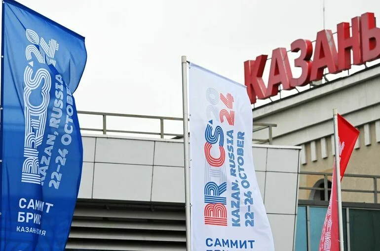 Президент ОАЭ примет участие в саммите БРИКС в Казани