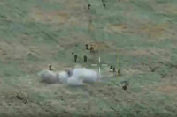 В Минобороны показали бегство ВСУ из района Любимовки в Курской области