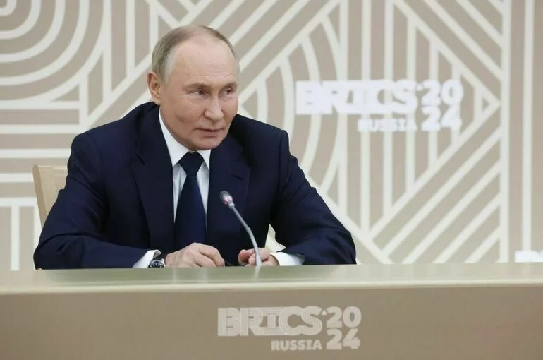 Путин заявил, что России не нужно короткое перемирие с Украиной