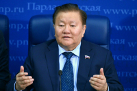 Депутат Тумусов: Запрет продажи сигарет некоторым россиянам не нарушит их прав