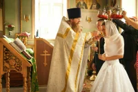 В храмах предлагают открыть филиалы загсов