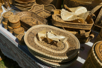 Путин поручил разработать программу продвижения российских товаров за рубежом