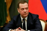 Медведев: Рано или поздно «долларовый пузырь» лопнет