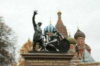 Путин 4 ноября возложит цветы к памятнику Минину и Пожарскому