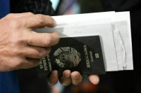 Справку для нелегала оценили в 60 миллионов рублей