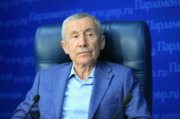 Сенатор Климов: США должны подумать, как оставить доллар резервной валютой