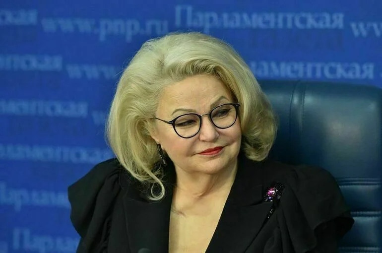 Депутат Останина предложила готовить учителей для преподавания семьеведения