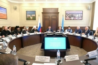 Семейное благополучие и ценность человеческой жизни обсудили в Астрахани