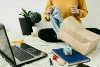 Скидки при распродажах на маркетплейсах призвали проверить на фальшивость
