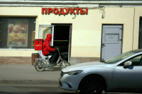 Сельские жители смогут получать и вносить наличные в кассах магазинов