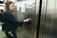 Законопроект о новых правилах техобслуживания лифтов внесли в Госдуму