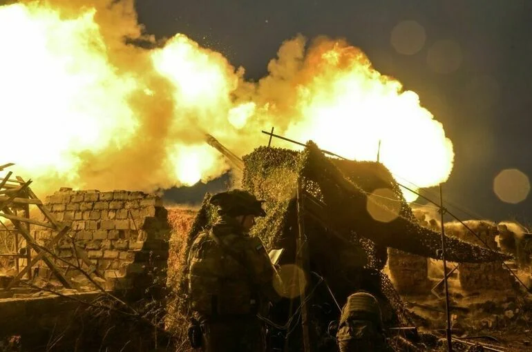 ТАСС: На территории огнеупорного комбината в Часовом Яре идут бои