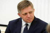 Фицо принял приглашение Путина посетить празднование 9 Мая