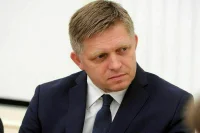 Фицо принял приглашение Путина посетить празднование 9 Мая