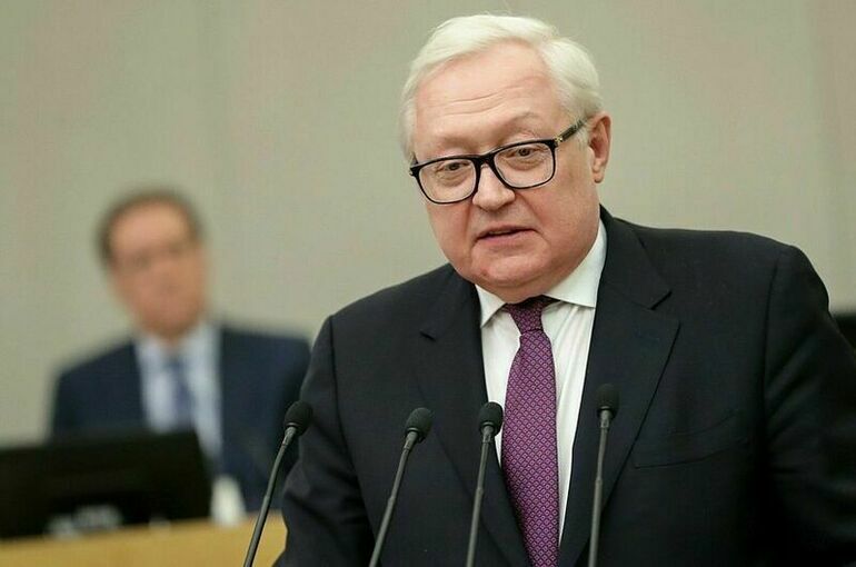 Рябков заявил, что США близки к признанию участниками конфликта на Украине