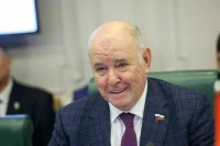 Сенатор Карасин заявил о суверенной политике Киргизии на фоне давления Запада
