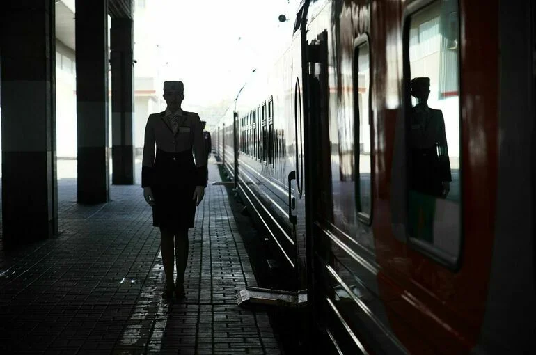 В РЖД готовы обсуждать запрет распития алкоголя в поездах