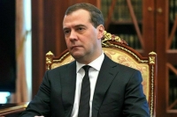 Медведев заявил, что Байдену наплевать на смерть 18-летних украинцев