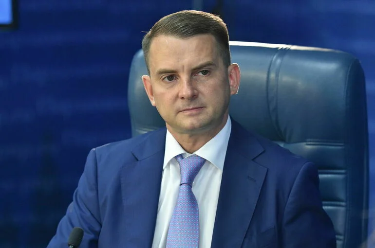 Депутат Нилов призвал давать до четырех лет тюрьмы за автоподставы