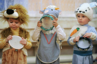 Прививать любовь к Родине в детсадах будут маршами, народной музыкой и сказками