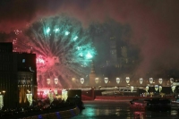 В Москве отказались от запуска новогодних фейерверков