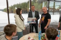 В Богучанском районе совершенствуют инфраструктуру и помогают бойцам СВО