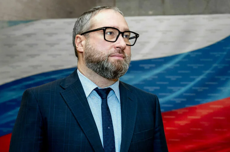 Депутат Горелкин прокомментировал идею запрета иностранных мессенджеров для госслужащих