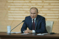 На прямую линию с Путиным поступило более 300 тысяч обращений