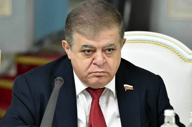 Сенатор Джабаров считает, что Украина не готова к переговорам с Россией