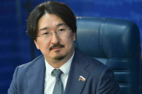 Депутат Бадма Башанкаев рассказал, как правильно выбрать пластического хирурга