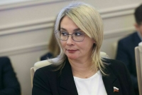 Сенатор Косихина: В России нужен закон о кризисных центрах для женщин