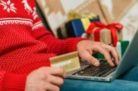 Эксперты рассказали, как вернуть товар, купленный на новогодней распродаже