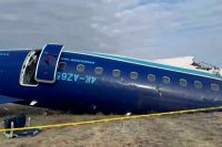 В Казахстане опознали тела десяти погибших при крушении самолета