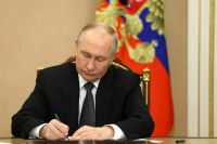 Путин разрешил военным судам рассматривать дела, связанные с добровольцами