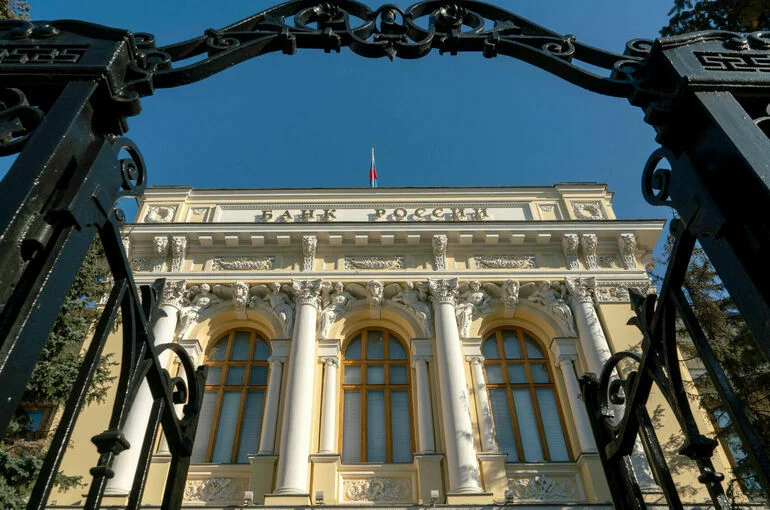 ЦБ: Инфляция достигнет пика в апреле 2025 года