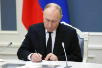 Президент РФ учредил стипендию до 60 тысяч рублей для олимпийцев и их тренеров