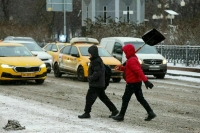 Эксперт рассказал, как сэкономить в новогоднюю ночь на такси