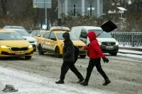 Эксперт рассказал, как сэкономить в новогоднюю ночь на такси