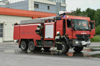 В Курской области загорелась птицефабрика