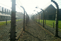 Польша пообещала не арестовывать Нетаньяху в Освенциме, несмотря на решение МУС