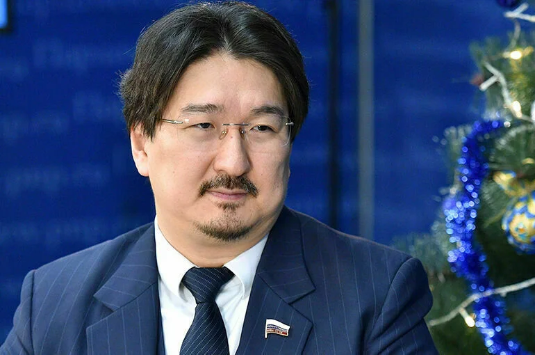 Целители и знахари не смогут работать без медицинского образования