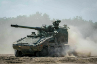 Германия передала Киеву первую самоходную удаленно управляемую гаубицу RCH 155