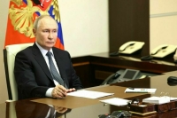 Путин поблагодарил волонтеров за очистку Черноморского побережья от мазута