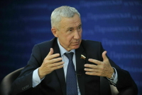 Сенатор Климов: Украинский конфликт был начат байденовским Вашингтоном