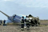 СК начал изучение записей «черных ящиков» разбившегося в Казахстане самолета