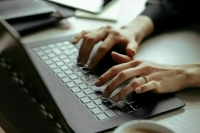 В Госдуму внесли законопроект о единых требованиях к проведению торгов