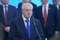 Депутат Миронов предложил ввести единый стандарт нагрузки для школьников
