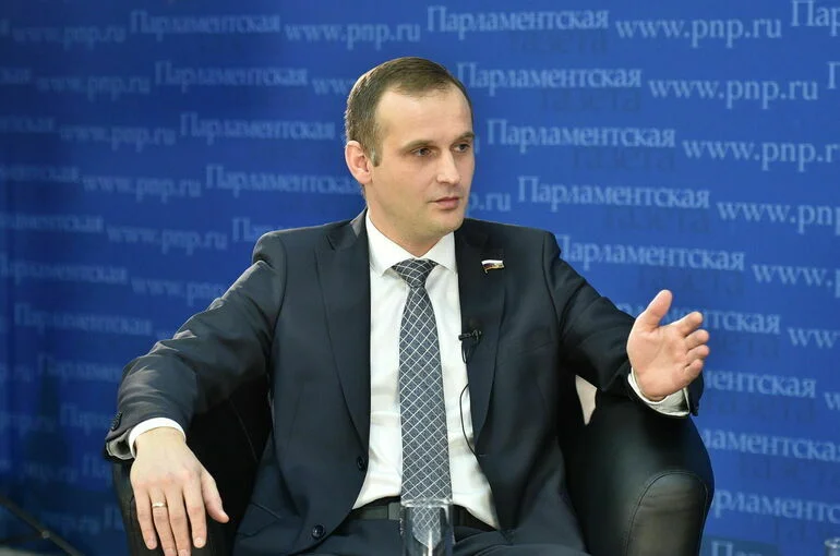 Депутат Леонов призвал отменить мораторий на внеплановые проверки медорганизаций